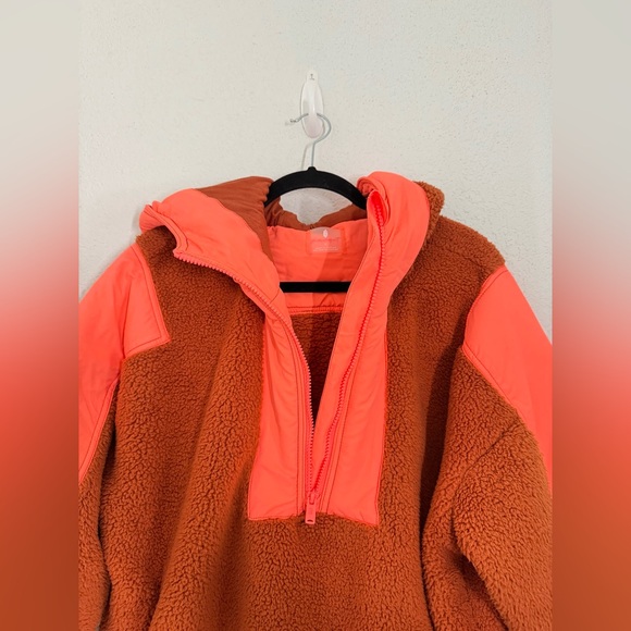 Free People Movement Lead The Pack Pullover Fleece Neon Coral Combo Size Large - Picture 7 of 9